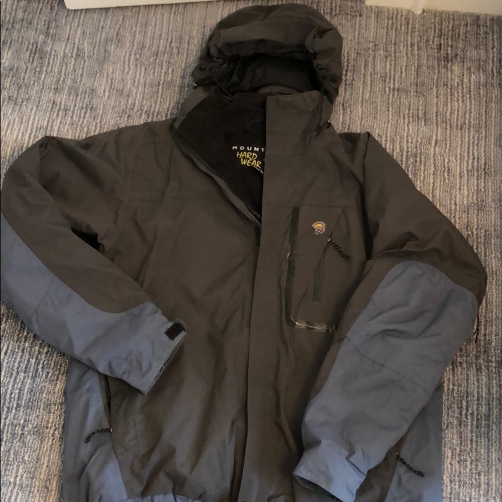 Mountainhardwear jacket